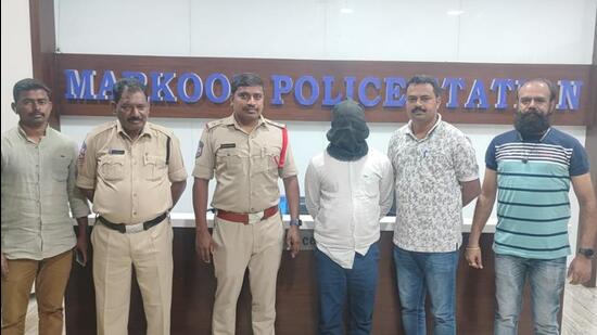 Singhsani revealed that he was hiding in Thane and Mira Bhayander for almost three years and later shifted to his native village with his wife and three kids. (HT Photo)