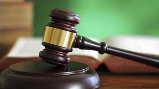 The high court bench of justice Tribhuvan Dahiya acted on the plea from Taneja, who had argued that the order of suspension has been passed on the basis of a report of a fact-finding committee as per which, no misconduct has been attributed to the petitioner. (HT File)