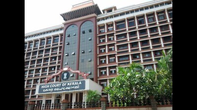 As per the prosecution, activists of CPI (M) had murdered Vinod, an office bearer of RSS. Shihab was the prime accused in the case. (HT Archives) As per the prosecution, activists of CPI (M) had murdered Vinod, an office bearer of RSS. Shihab was the prime accused in the case. (HT Archives)