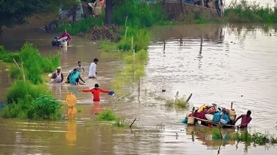 During the recent floods when hundreds of establishments located on the floodplains of the two rivers were left submerged. (HT Photo) During the recent floods when hundreds of establishments located on the floodplains of the two rivers were left submerged. (HT Photo)