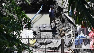 Mehrotra said that people were badly shaken by the mishap. Sudipta Sarkar, a resident of Building No 20 on the fourth floor, had just come back home at 3.15 pm when she heard the sound of gushing water. “I saw residents from the neighbouring wing running helter-skelter,” she said. (Vijay Bate/HT Photo) Mehrotra said that people were badly shaken by the mishap. Sudipta Sarkar, a resident of Building No 20 on the fourth floor, had just come back home at 3.15 pm when she heard the sound of gushing water. “I saw residents from the neighbouring wing running helter-skelter,” she said. (Vijay Bate/HT Photo)
