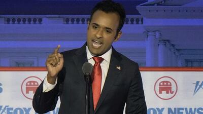 Republican presidential candidate businessman Vivek Ramaswamy speaks during a Republican presidential primary debate hosted by FOX News Channel in Milwaukee (AP) Republican presidential candidate businessman Vivek Ramaswamy speaks during a Republican presidential primary debate hosted by FOX News Channel in Milwaukee (AP)