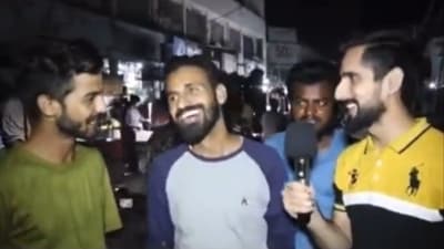 An individual taking public opinion in Pakistan about Chandrayaan-3 (X/@Joydas) An individual taking public opinion in Pakistan about Chandrayaan-3 (X/@Joydas)