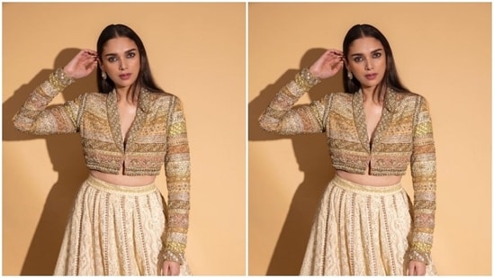 Aditi's fashion diaries are getting better by the day. A few days back, the actor shared a set of pictures from her look at India Couture Week. Playing muse to designer Ritu Kumar, Aditi looked gorgeous in ethnic attire.&nbsp;(Instagram/@aditiraohydari)