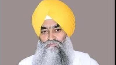 Akal Takht jathedar Giani Raghbir Singh (above) has barred Haryana Sikh Gurdwara Management Committee from holding any more administrative meetings till further directions. (HT File)