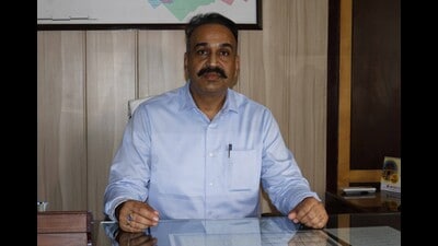 Assuming the charge at MC Zone D office in Sarabha Nagar, Rishi, a 2015-batch officer, conducted a meeting with the officials including joint commissioners, zonal commissioner, superintending engineers among others. (HT Photo)