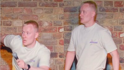 Snapshot of the comedian acting in slow-motion. (Instagram/@KarlPorter) Snapshot of the comedian acting in slow-motion. (Instagram/@KarlPorter)