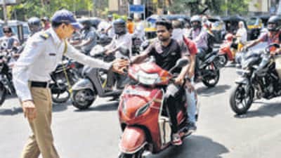 Helpdesk of District Legal Services Authority, Pune will be set up at DCP headquarters in Yerawada from August 28 for the hearing of traffic violation cases scheduled at Lok Adalat (HT FILE) Helpdesk of District Legal Services Authority, Pune will be set up at DCP headquarters in Yerawada from August 28 for the hearing of traffic violation cases scheduled at Lok Adalat (HT FILE)