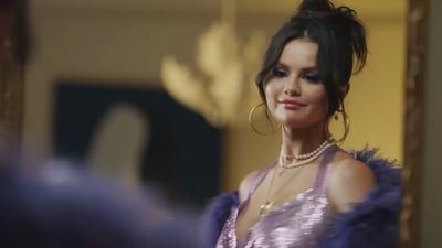 Selena Gomez is celebrating going 'single soon'. Selena Gomez is celebrating going 'single soon'.