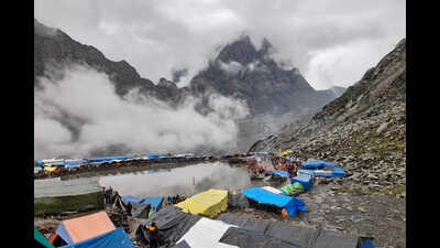The pilgrims can register for the pilgrimage on the Chamba administration’s website by paying a nominal fee of ₹20. (HT File) The pilgrims can register for the pilgrimage on the Chamba administration’s website by paying a nominal fee of ₹20. (HT File)