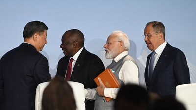 Chinese President Xi Jinping and Indian Prime Minister Narendra Modi spoke on the sidelines of the BRICS summit in Johannesburg. (Bloomberg) Chinese President Xi Jinping and Indian Prime Minister Narendra Modi spoke on the sidelines of the BRICS summit in Johannesburg. (Bloomberg)