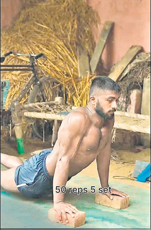 Ankit Singh Baiyanpuria is a wrestler and fitness influencer from Haryana with 1.4M followers Ankit Singh Baiyanpuria is a wrestler and fitness influencer from Haryana with 1.4M followers