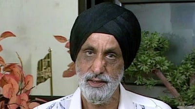 Lyricist Dev Kohli has died in Mumbai. Lyricist Dev Kohli has died in Mumbai.