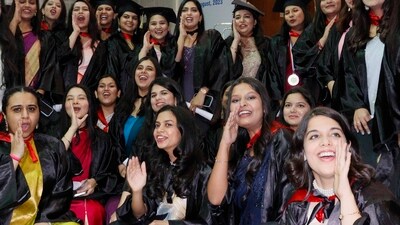 Students in a jubilant mood after receiving their degrees at DMCH’s convocation in Ludhiana on Saturday. (Manish/HT) (HT_PRINT) Students in a jubilant mood after receiving their degrees at DMCH’s convocation in Ludhiana on Saturday. (Manish/HT) (HT_PRINT)