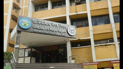 The Ghaziabad Municipal Corporation said that they have initiated action in this regard and are in the process of giving a complaint to the police for lodging an FIR. (Sakib Ali/HT Photo)