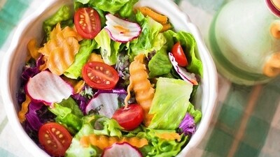 Personalised meal planning: Work with a registered dietitian to create a tailored meal plan that considers your thyroid condition, metabolism, and nutritional needs for sustainable weight management. (Pixabay) Personalised meal planning: Work with a registered dietitian to create a tailored meal plan that considers your thyroid condition, metabolism, and nutritional needs for sustainable weight management. (Pixabay)