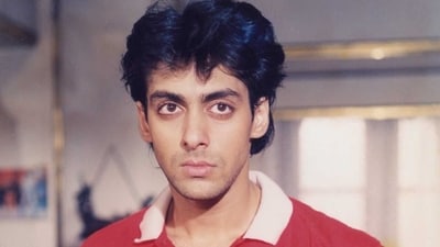 Salman Khan in a still from Biwi Ho To Aisi. Salman Khan in a still from Biwi Ho To Aisi.