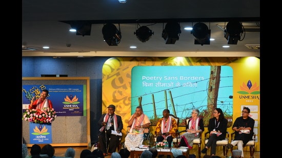 A panel discussion on poetry at the Unmesha Festival of Expression 2023 (Unmesha Festival)