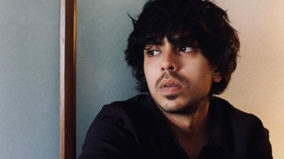 Adarsh Gourav plays Jugnu Ganchi aka Chota Ganchi in Guns and Gulaabs. Adarsh Gourav plays Jugnu Ganchi aka Chota Ganchi in Guns and Gulaabs.