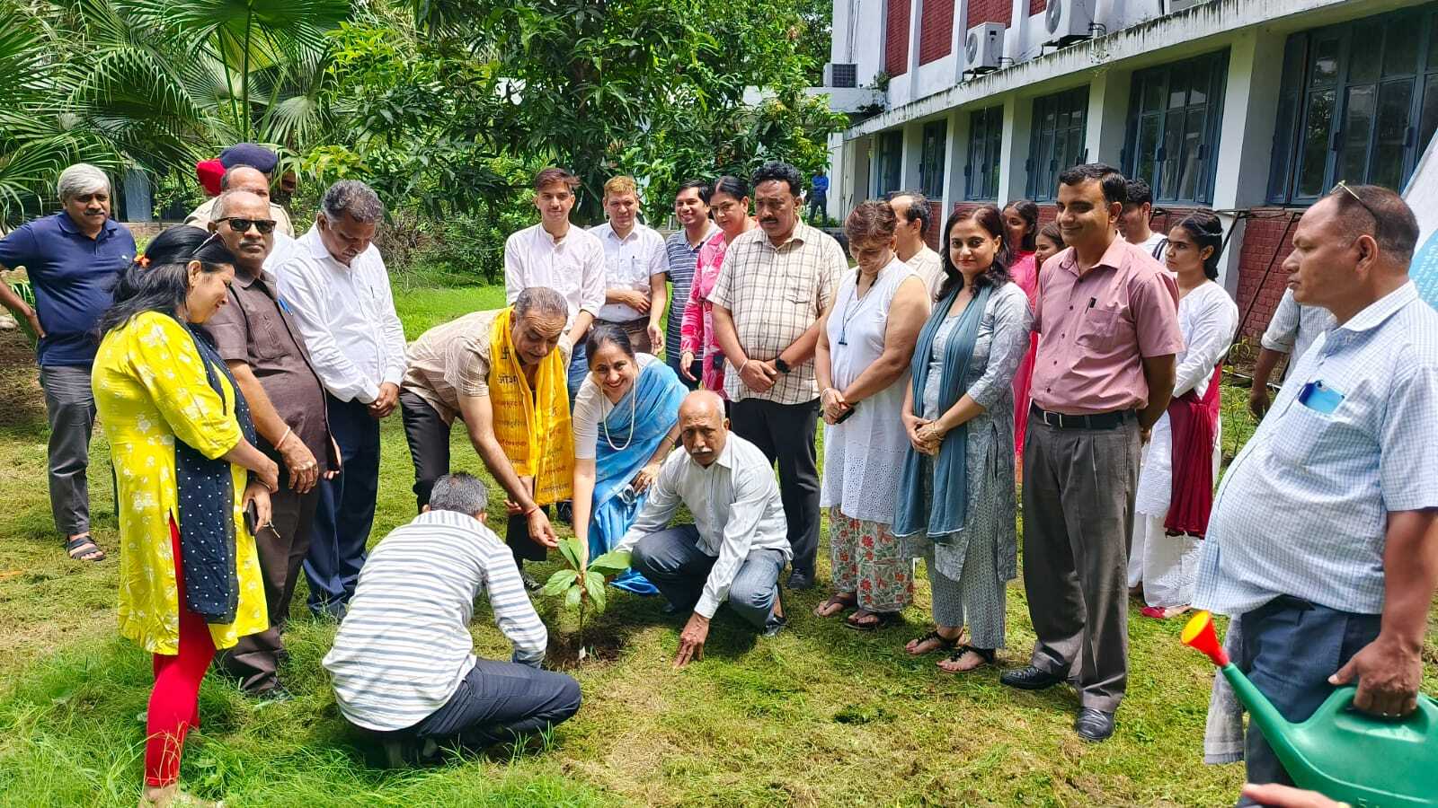 Chandigarh: Tree plantation drive organised at Govt College of Education - Vimarsana News