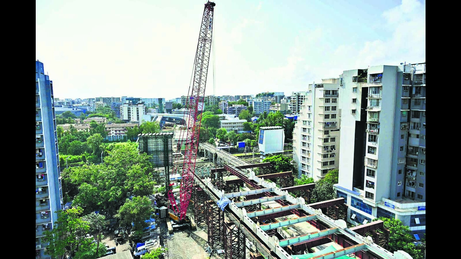 Gokhale bridge work hits log jam as BMC needs more space to enable crane movement - Vimarsana News