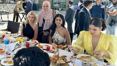 Miss World Karolina Bielawska enjoyed lunch and visited Dal Lake for shikara ride with other dignitaries. (ANI) Miss World Karolina Bielawska enjoyed lunch and visited Dal Lake for shikara ride with other dignitaries. (ANI)