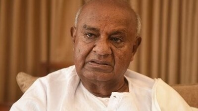 Former PM HD Deve Gowda. Former PM HD Deve Gowda.