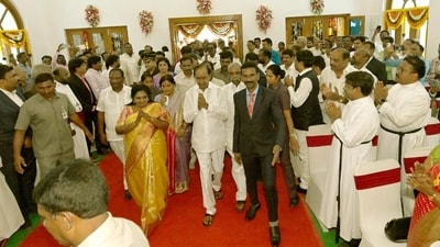 Telangana chief minister K Chandrasekhar Rao with Governor Tamilisai Soundararajan. Telangana chief minister K Chandrasekhar Rao with Governor Tamilisai Soundararajan.