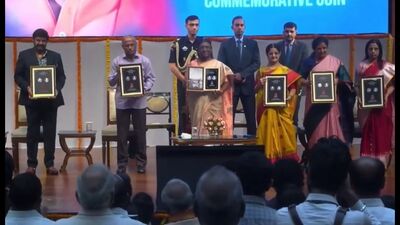 President Droupadi Murmu released special coin of ₹100 to commemorate NTR’s birth centenary on Monday. (HT Photo) President Droupadi Murmu released special coin of ₹100 to commemorate NTR’s birth centenary on Monday. (HT Photo)