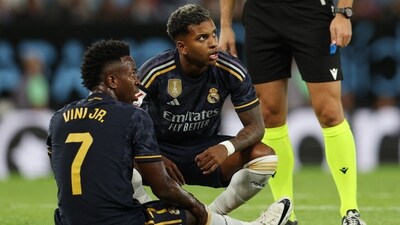 Vinicius Junior and Rodrygo during a match (REUTERS)