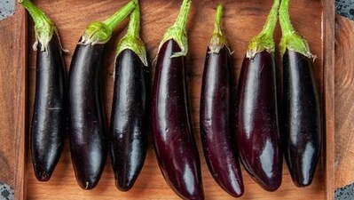 Eggplants are especially rich in anthocyanins, a type of pigment with antioxidant properties that is responsible for their vibrant colour. An anthocyanin in eggplants called nasunin is especially beneficial that can protect against cellular damage. (Freepik) Eggplants are especially rich in anthocyanins, a type of pigment with antioxidant properties that is responsible for their vibrant colour. An anthocyanin in eggplants called nasunin is especially beneficial that can protect against cellular damage. (Freepik)