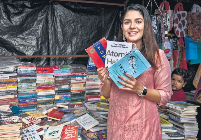 Pooja bought some non-fiction books (Satish Bate/HT) Pooja bought some non-fiction books (Satish Bate/HT)