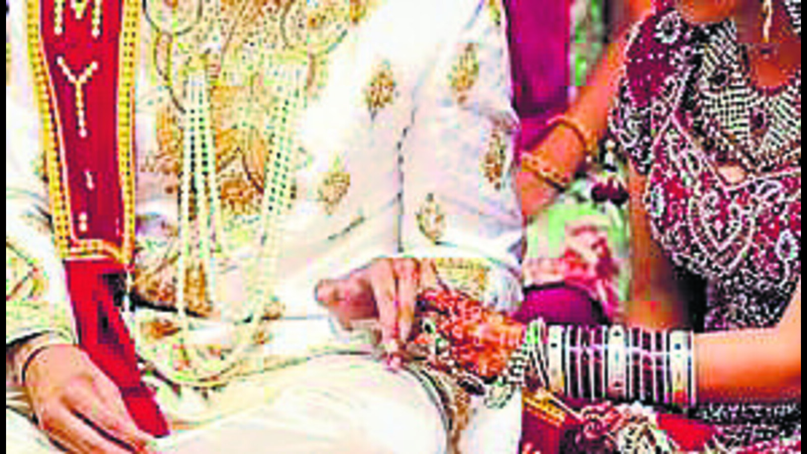Spice of Life: Destination wedding: More of photo op than family function - Vimarsana News
