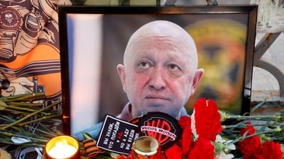 A view shows a portrait of Wagner mercenary chief Yevgeny Prigozhin at a makeshift memorial in Moscow, Russia August 24. (REUTERS)