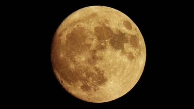 Super Blue Moon: This special celestial event can be seen on August 30 (Wednesday), coinciding with Raksha Bandhan celebrations in India. (Fabrizio Villa/Getty Images) Super Blue Moon: This special celestial event can be seen on August 30 (Wednesday), coinciding with Raksha Bandhan celebrations in India. (Fabrizio Villa/Getty Images)