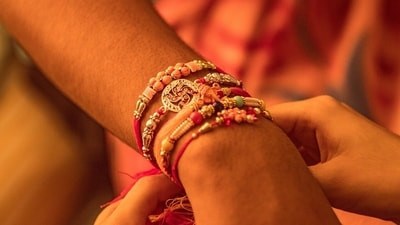 Raksha Bandhan 2023: What is the best time to tie Rakhi to your brother? Know the auspicious timings (Pixabay) Raksha Bandhan 2023: What is the best time to tie Rakhi to your brother? Know the auspicious timings (Pixabay)