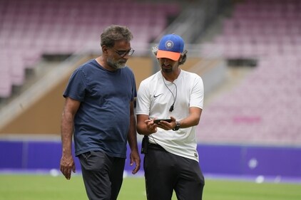 Dhruv Panjuani with R Balki. Dhruv Panjuani with R Balki.
