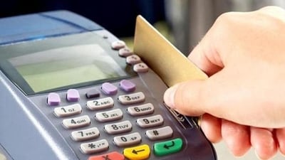 The widespread nature of formal banking in India historically catered mainly to the elite, it left a vast majority underrepresented, especially in rural areas (Shutterstock Photo)