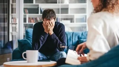 We try to dodge triggers that make us anxious and question the love and loyalty that we have for our partner. (Unsplash) We try to dodge triggers that make us anxious and question the love and loyalty that we have for our partner. (Unsplash)