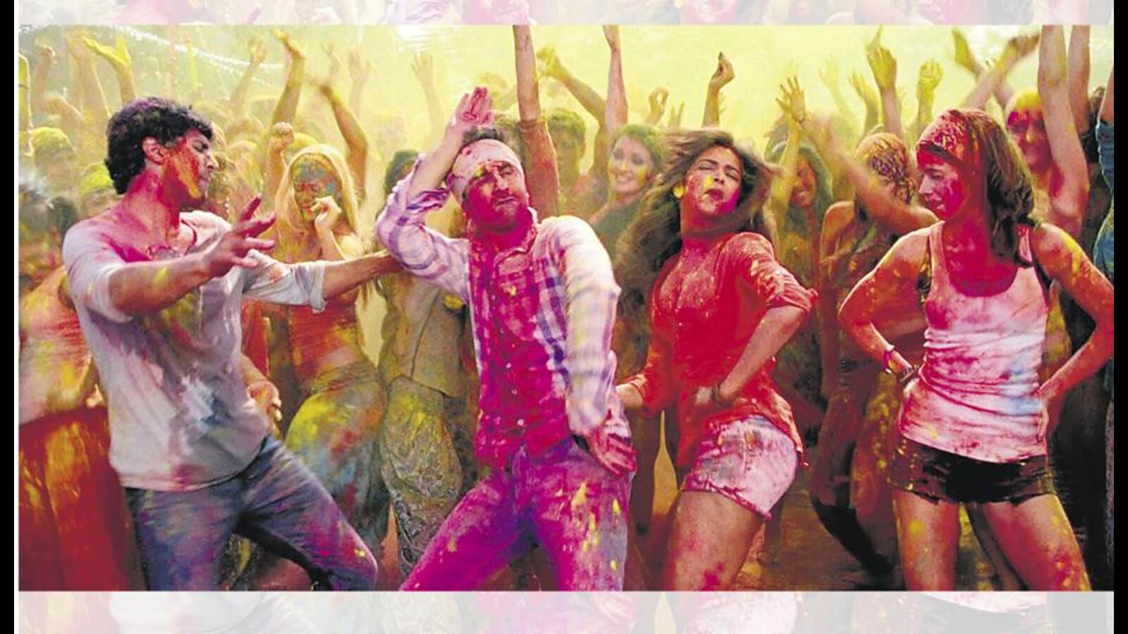 Listicle: 10 silly songs that somehow live in our heads rent-free - Vimarsana News