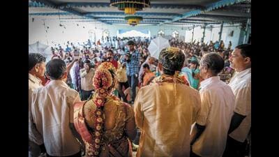 Save the rituals for close friends and family. Only the reception party should have the big crowd. (Shutterstock) Save the rituals for close friends and family. Only the reception party should have the big crowd. (Shutterstock)