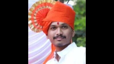 The police team, along with forensic experts, then went to the spot in the Konkanipada jungle area where they recovered a half-burnt body. Another team laid a trap to nab the other two accused, and managed to do so by Wednesday night from Thane. The three accused were identified as Gurunath Jadhav, 31, Karan Savra, 27 and Prashant Jabbar 21. (HT PHOTO) The police team, along with forensic experts, then went to the spot in the Konkanipada jungle area where they recovered a half-burnt body. Another team laid a trap to nab the other two accused, and managed to do so by Wednesday night from Thane. The three accused were identified as Gurunath Jadhav, 31, Karan Savra, 27 and Prashant Jabbar 21. (HT PHOTO)