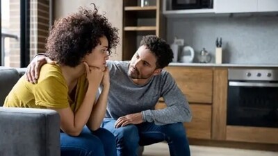 Ways to support a loved one with PTSD (Unsplash)