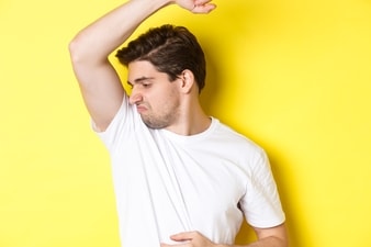 Armpits smell when your sweat comes into contact with the bacteria on your skin. (Freepik ) Armpits smell when your sweat comes into contact with the bacteria on your skin. (Freepik )