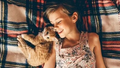 Interaction with pets activates the reward centers in the brain – this gives the feeling of pleasure and rewards. (Unsplash) Interaction with pets activates the reward centers in the brain – this gives the feeling of pleasure and rewards. (Unsplash)