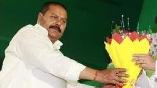 Bihar cooperative department minister and RJD leader Surendra Yadav. (Twitter Photo)