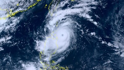 Super typhoon Saola (AP) Super typhoon Saola (AP)
