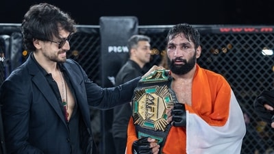 Sanjeet Budhwar (R) Sanjeet Budhwar (R)