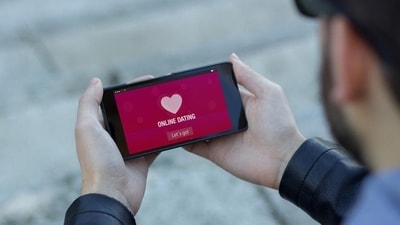 A recent survey showed that more than 67% of women find online dating safer than dating in real life because of the apps' water-tight security. Most reputable dating apps have security checks in place to keep scammers and spammers out of the platform but some miscreants can make it through even with all the measures and 24/7 surveillance. In times like these, being vigilant is crucial. In an interview with HT Lifestyle, Ravi Mittal, Founder and CEO of QuackQuack, suggested top five ways to avoid romance scams on dating apps - (Shutterstock) A recent survey showed that more than 67% of women find online dating safer than dating in real life because of the apps' water-tight security. Most reputable dating apps have security checks in place to keep scammers and spammers out of the platform but some miscreants can make it through even with all the measures and 24/7 surveillance. In times like these, being vigilant is crucial. In an interview with HT Lifestyle, Ravi Mittal, Founder and CEO of QuackQuack, suggested top five ways to avoid romance scams on dating apps - (Shutterstock)