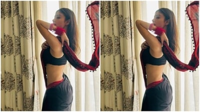 Mouni wore her tresses open in straight locks as she posed for the cameras.&nbsp; (Instagram/@imouniroy)